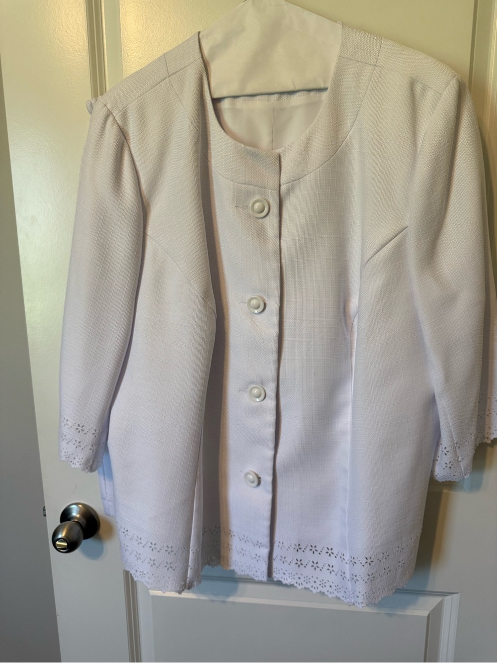 Women's White Tailored Pearl-Button Blazer w/ Matching Skirt